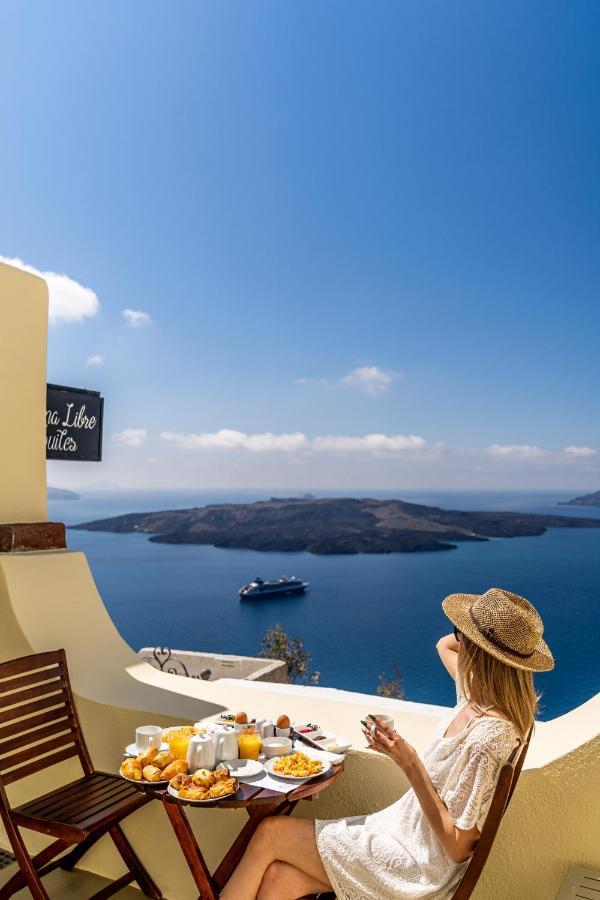 Alma Libre Suites Fira (Santorini)